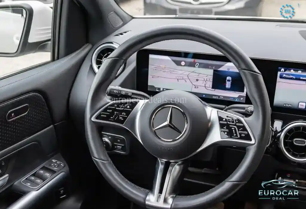 Mercedes-Benz B 220