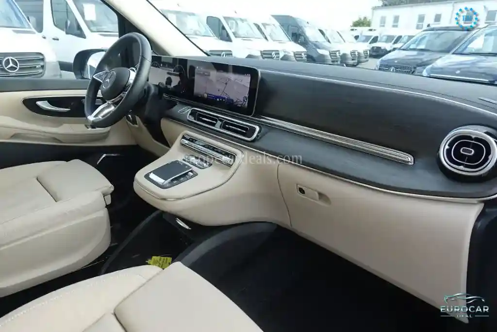 Mercedes-Benz V 250