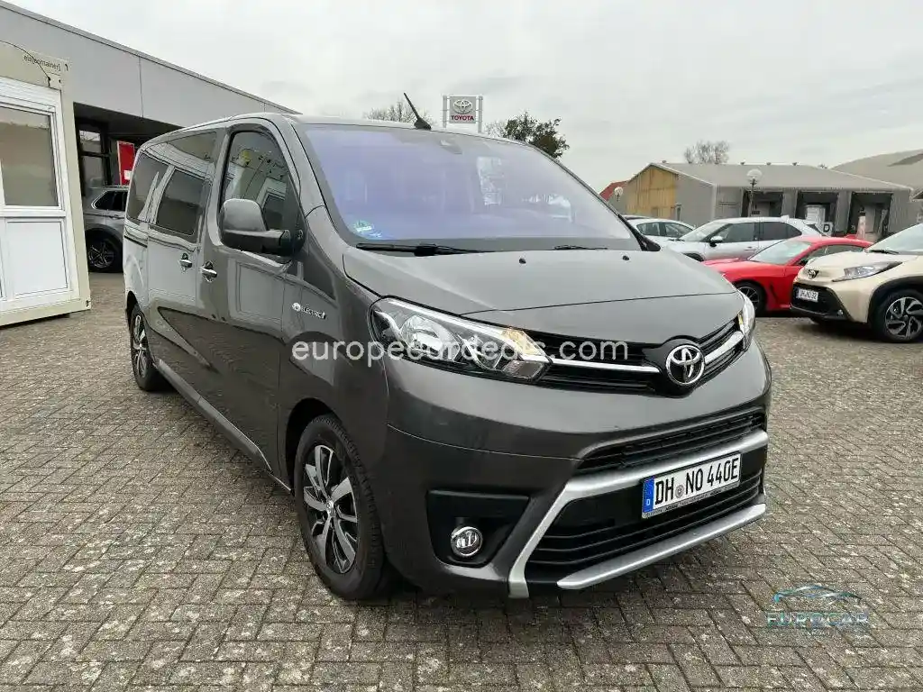 Toyota Proace (Verso)