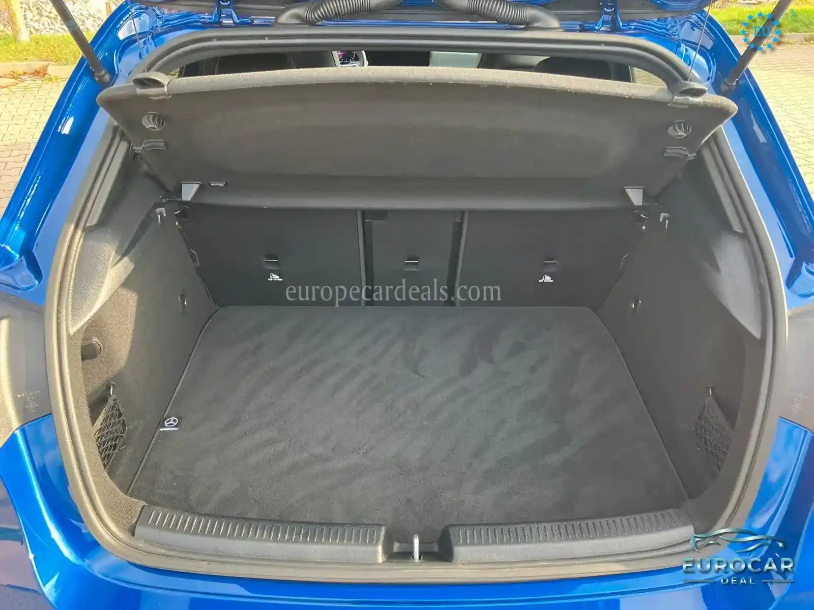Mercedes-Benz A 220