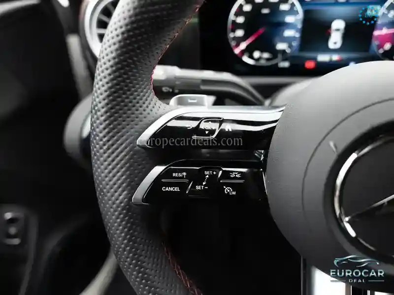 Mercedes-Benz CLA 220