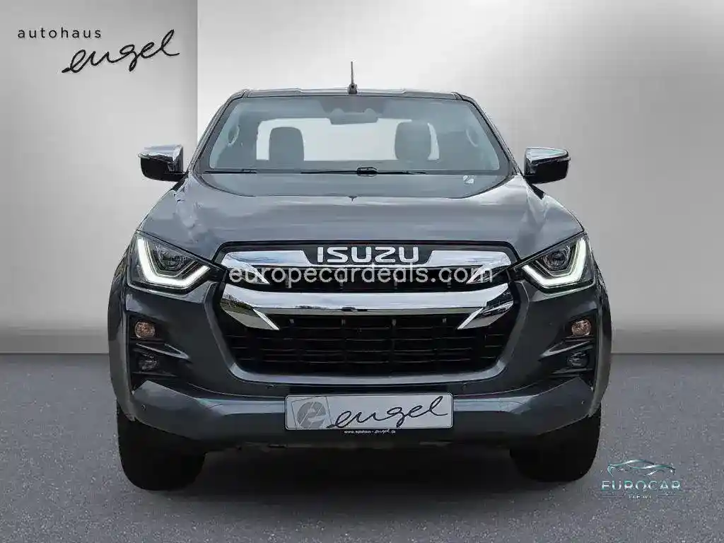 Space Cab 4WD LSE,3,5T,AHK,LUFT,LED,KAMERA