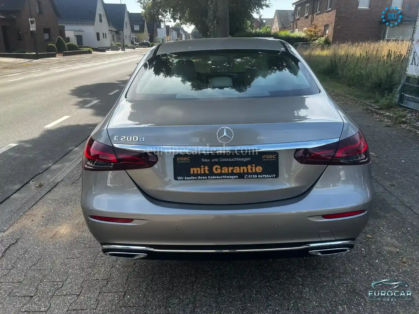 Mercedes-Benz E 200