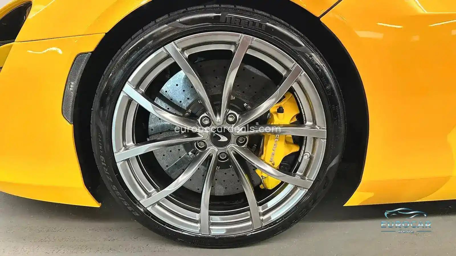 McLaren Artura