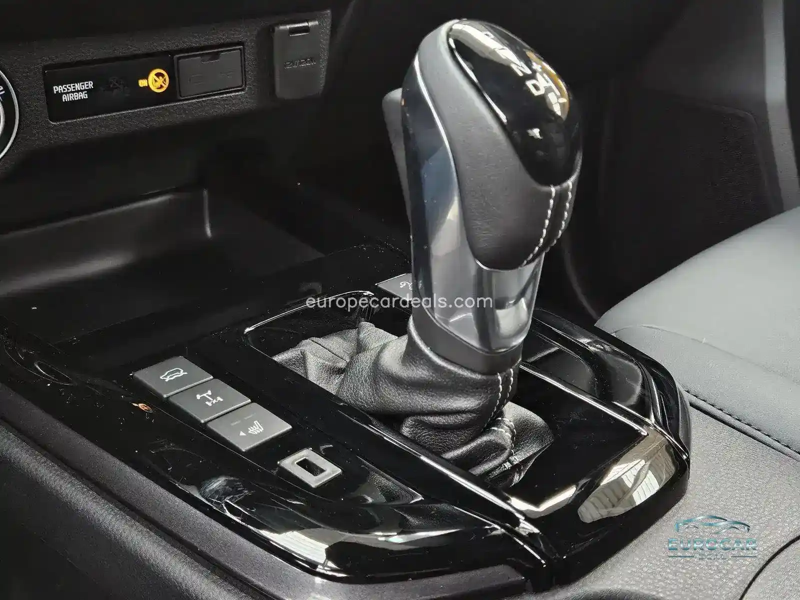 1,9D DoubleCab 4×4 Exclusive Leder LED …