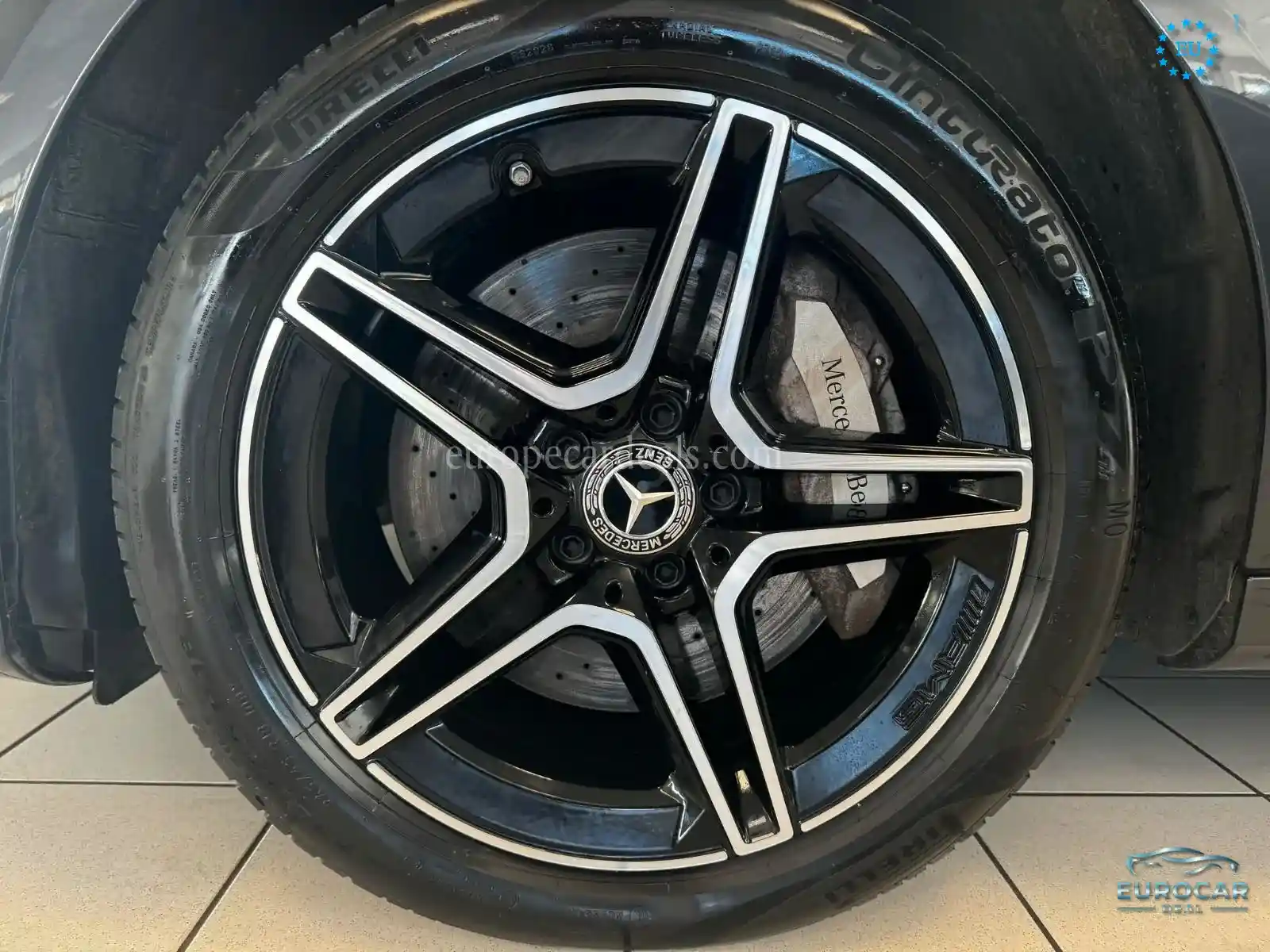 Mercedes-Benz E 300
