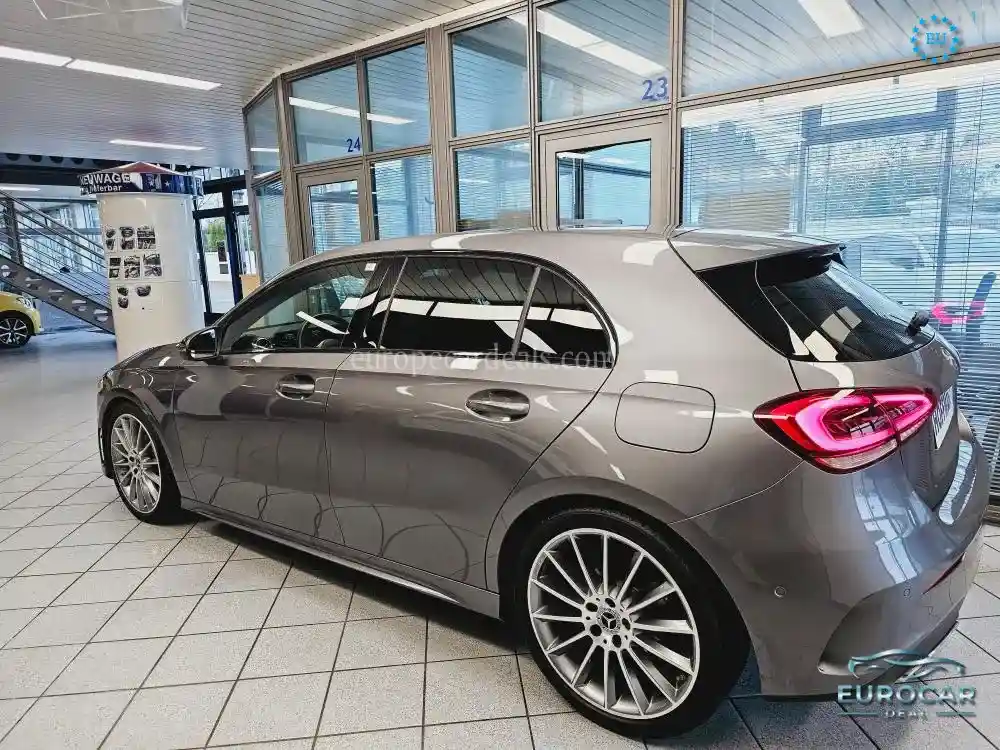 Mercedes-Benz A 220