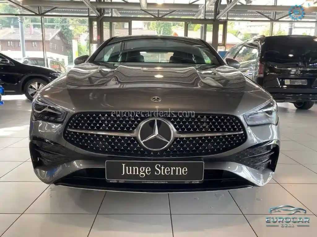 Mercedes-Benz CLA 200
