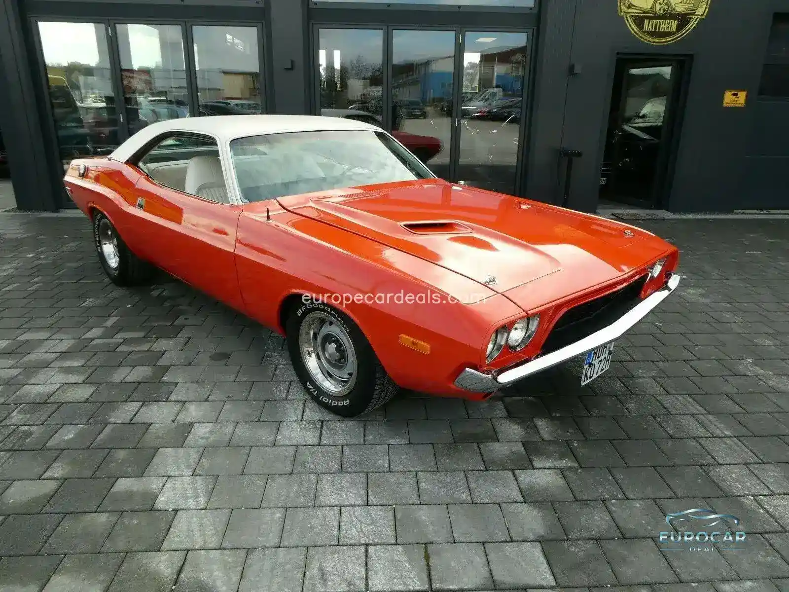 Dodge Challenger