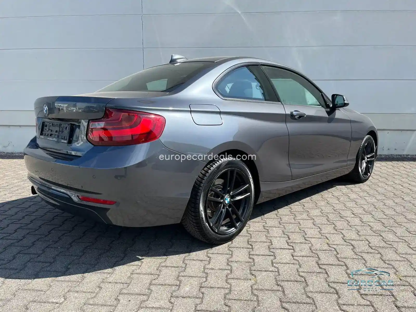 BMW 218