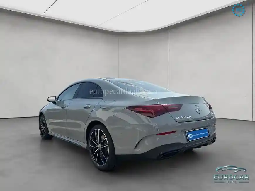 Mercedes-Benz CLA 250