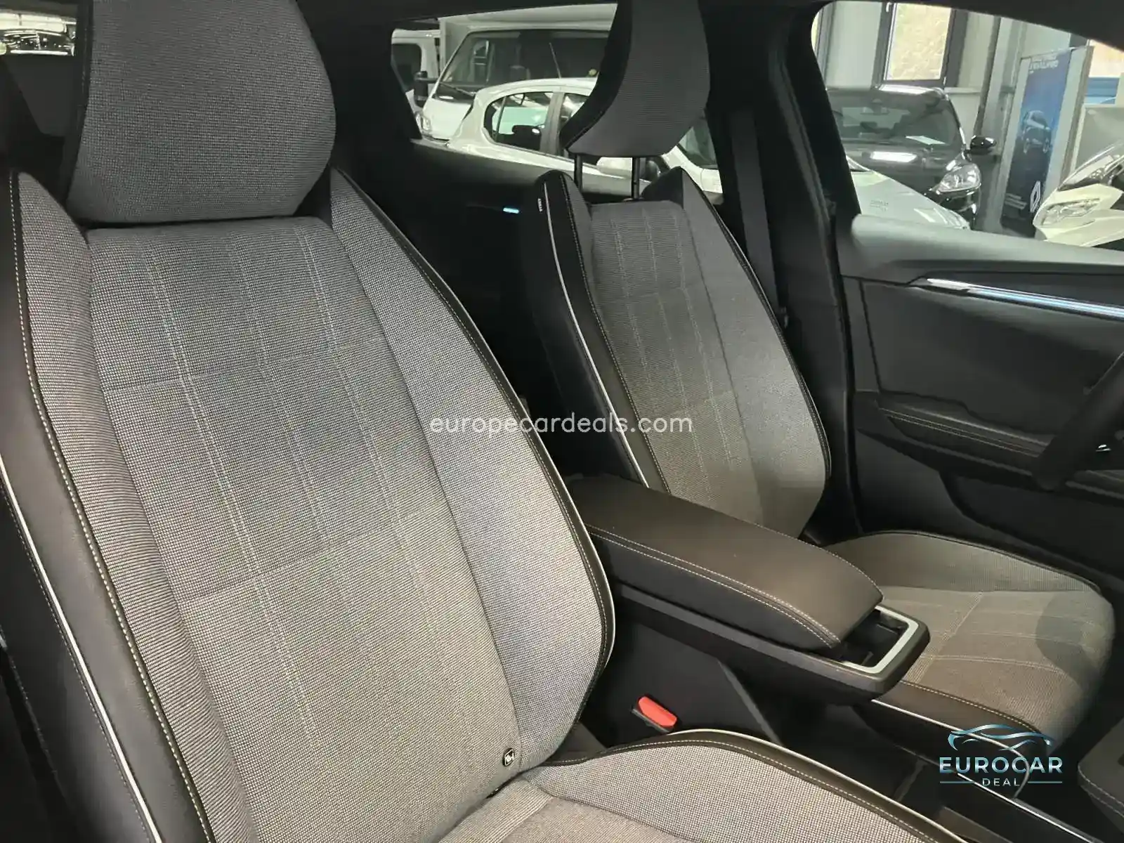 Renault Scenic E-TECH