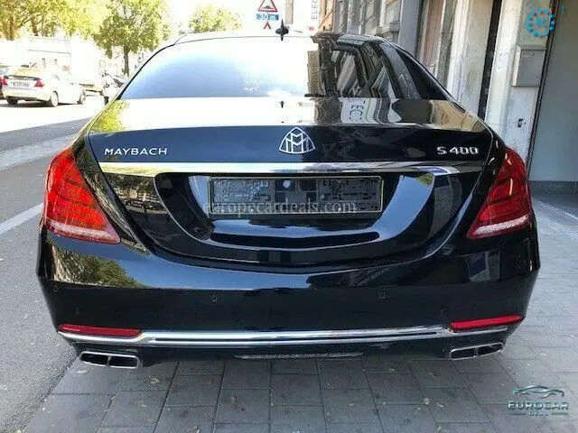 Mercedes-Benz S 400