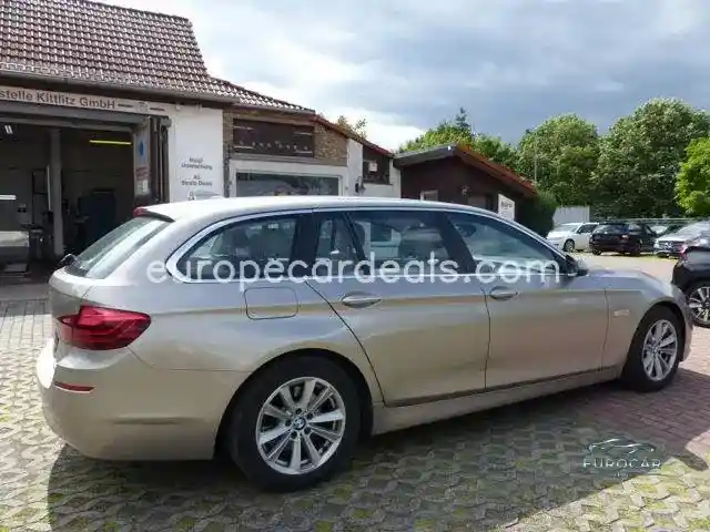 BMW 528