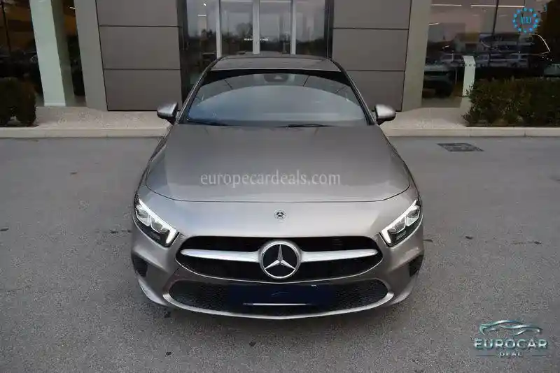 Mercedes-Benz A 200