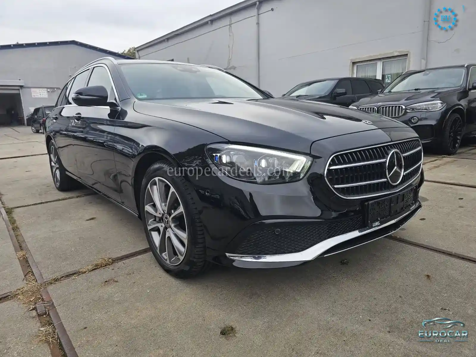 Mercedes-Benz E 300