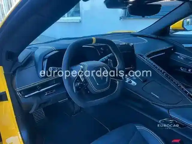 Corvette C8