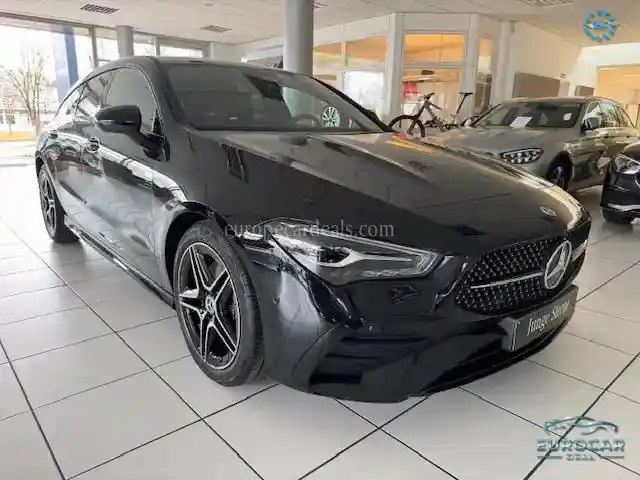 Mercedes-Benz CLA 200 Shooting Brake