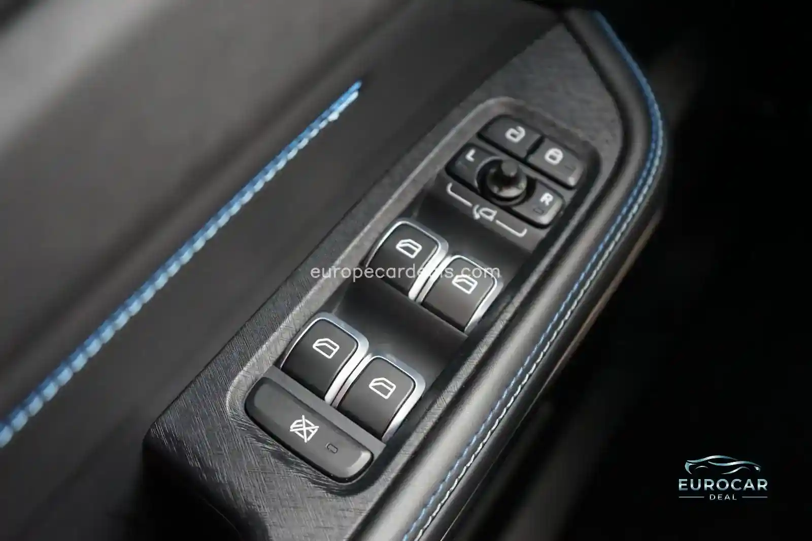 Lynk&Co 01