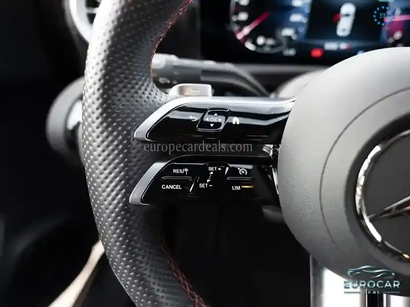 Mercedes-Benz A 220