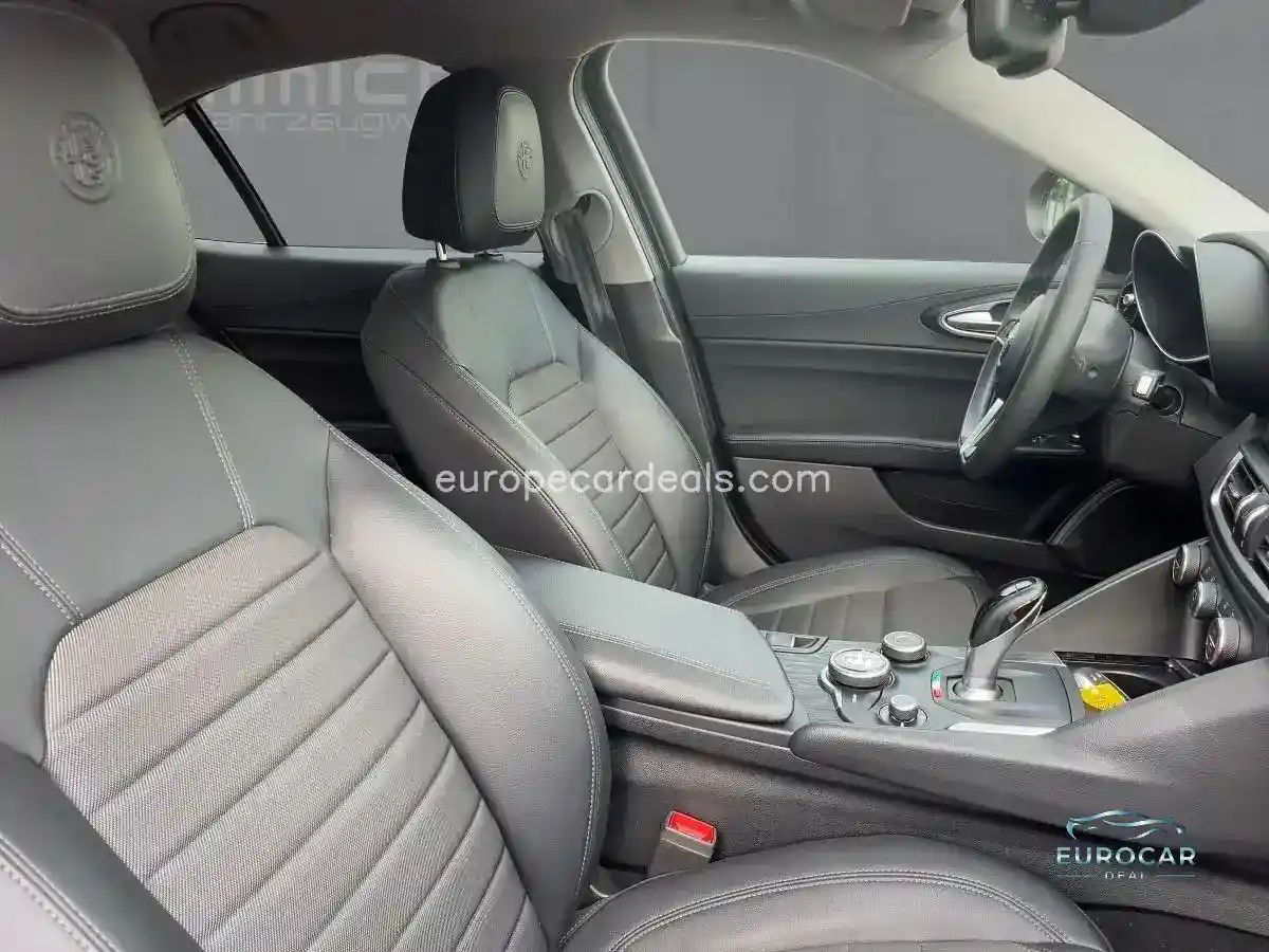 Alfa Romeo Giulia