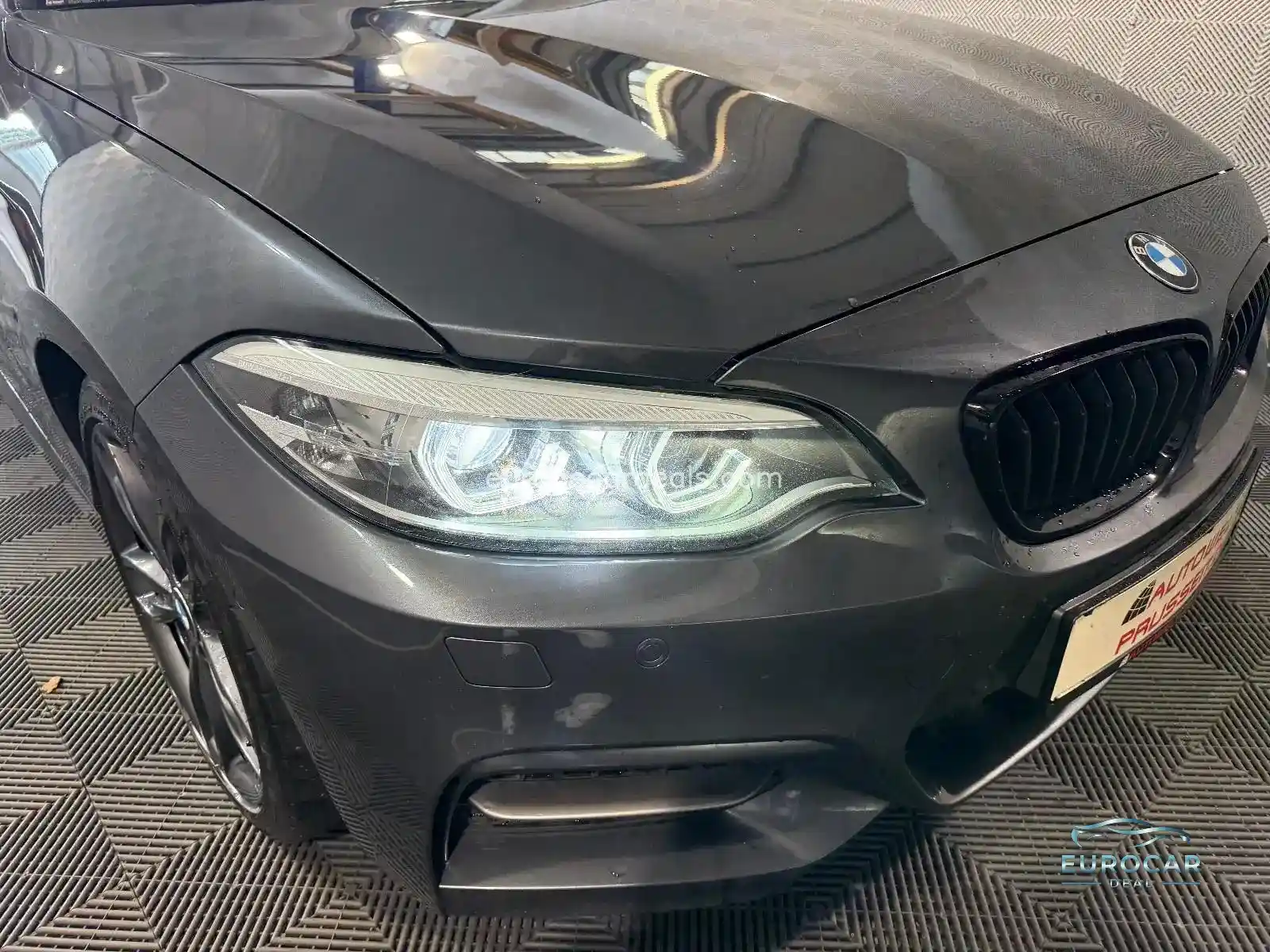 BMW M240i