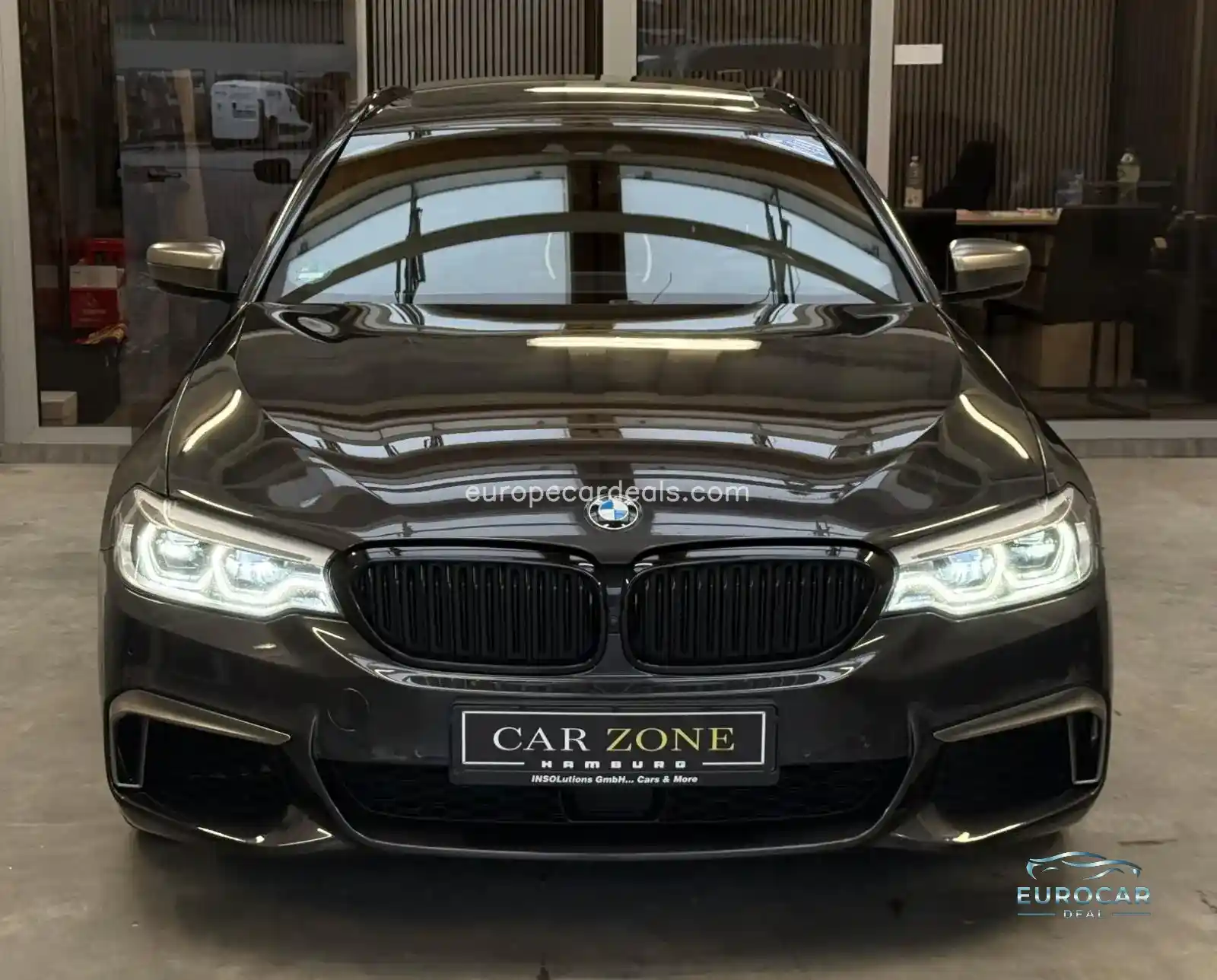 BMW M550