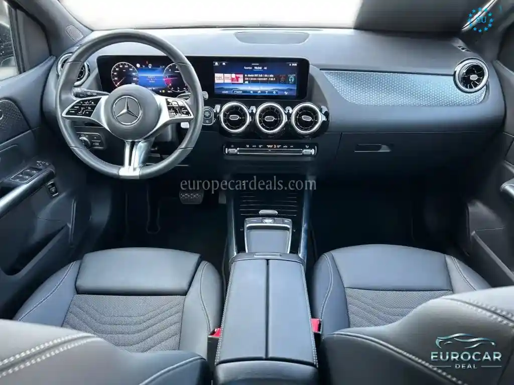 Mercedes-Benz B 180