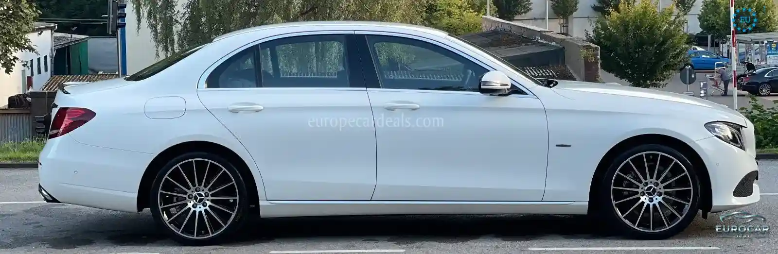 Mercedes-Benz E 200