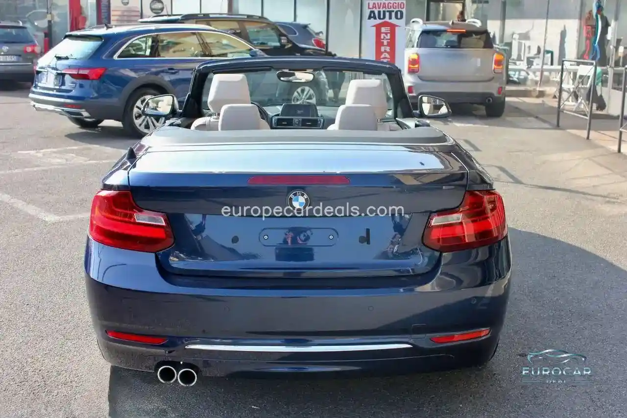 BMW 220