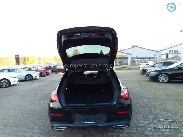 Mercedes-Benz CLA 200 Shooting Brake
