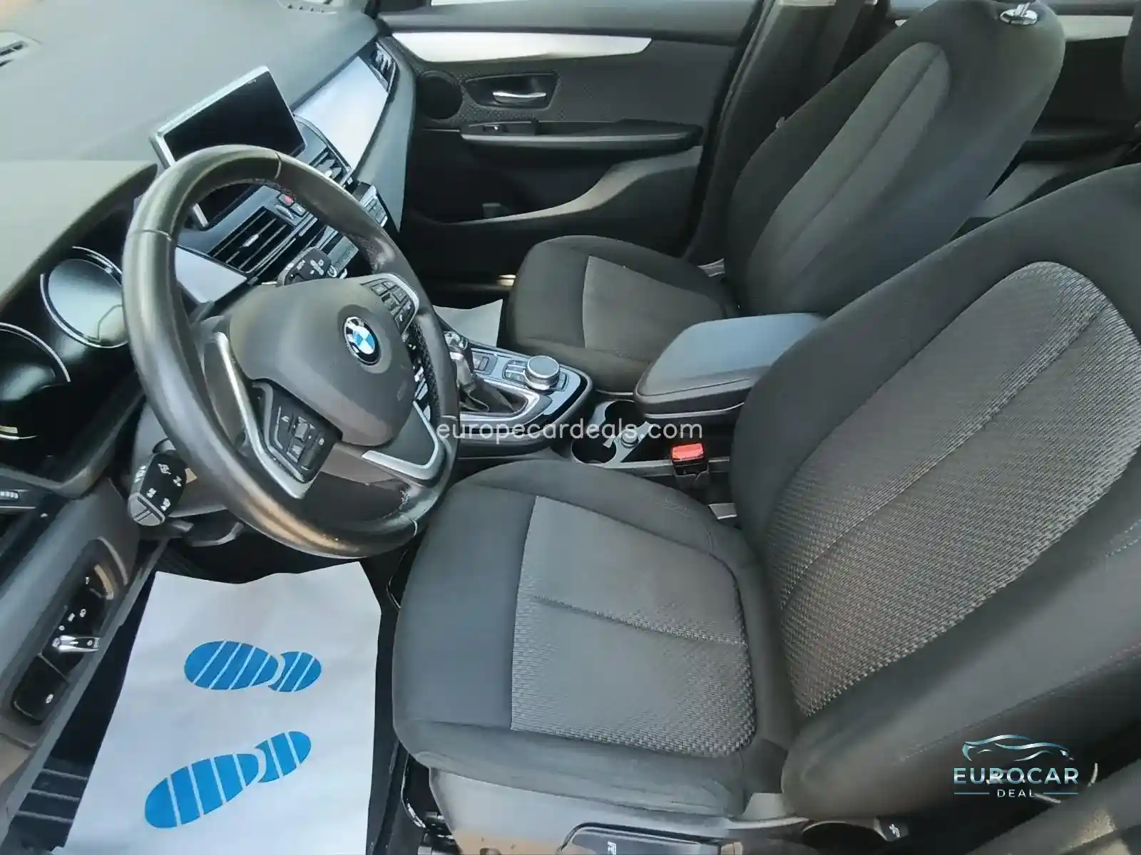 BMW 225
