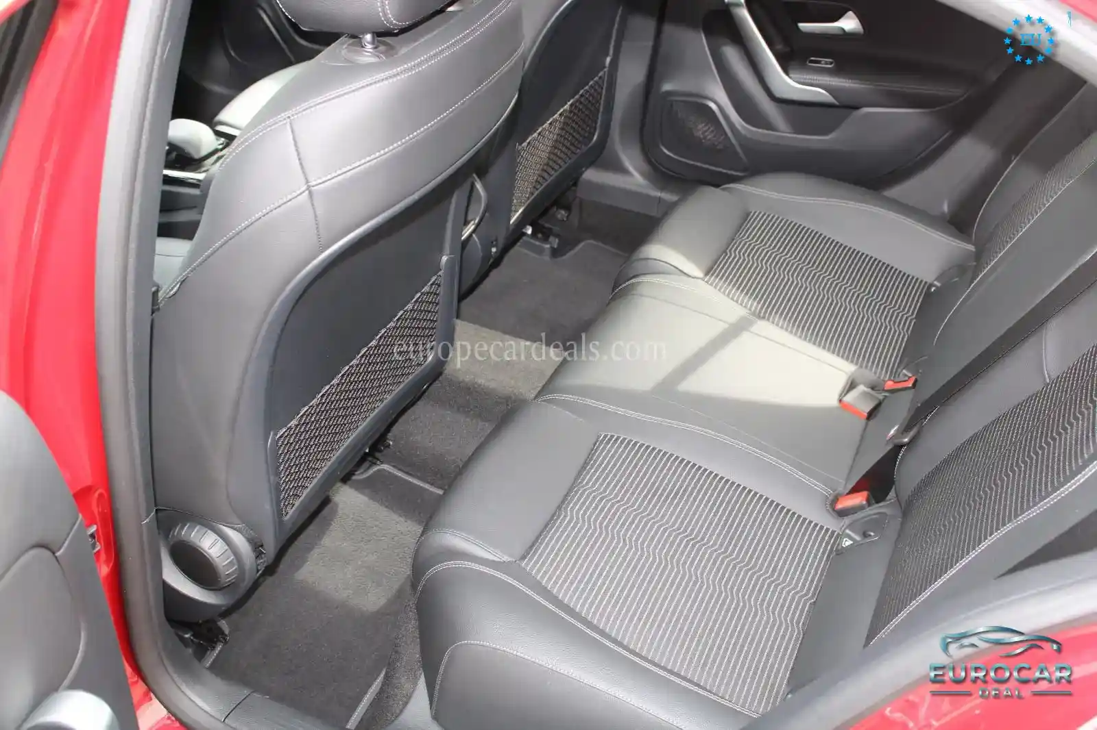Mercedes-Benz A 220