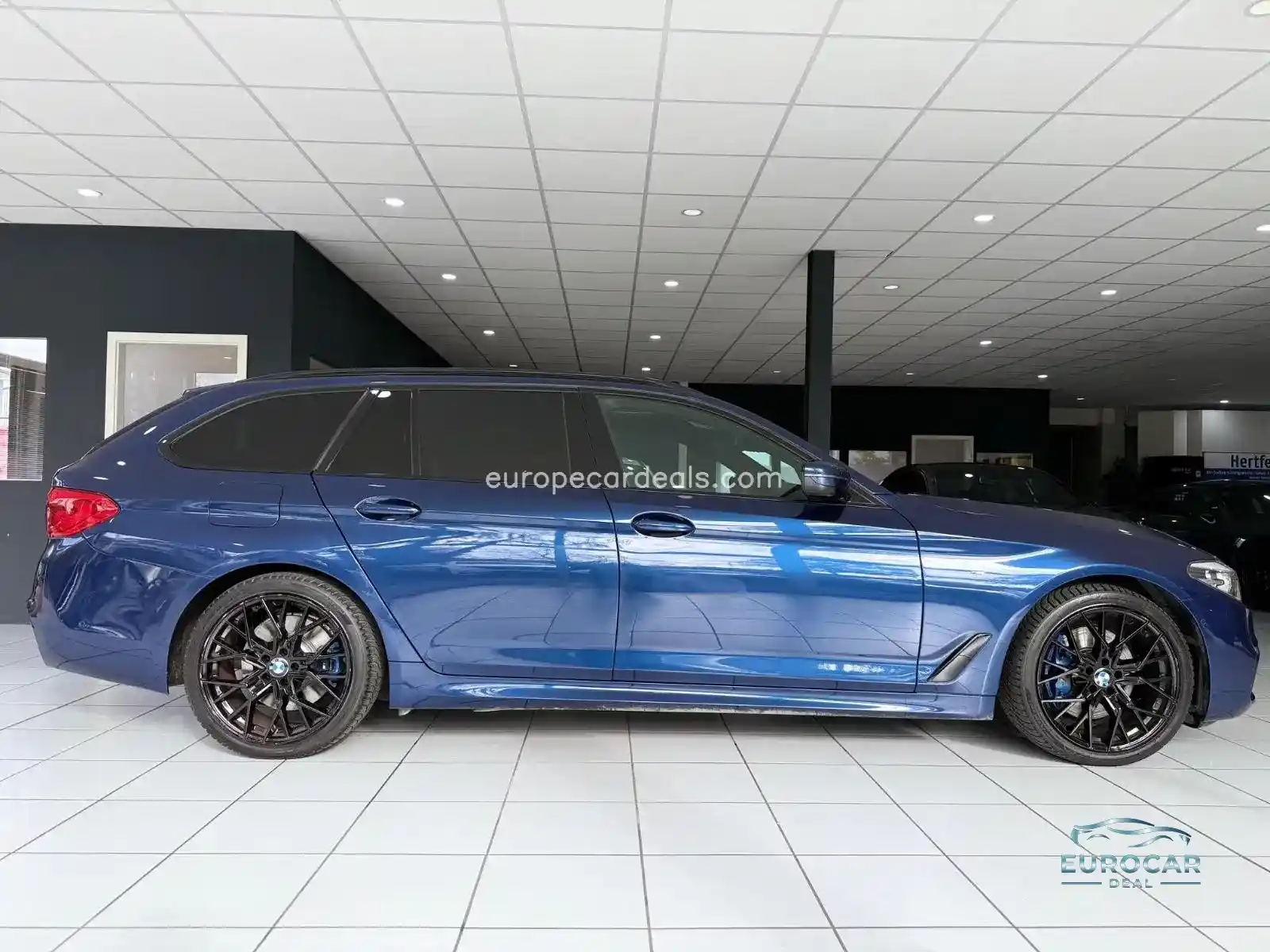 BMW 530