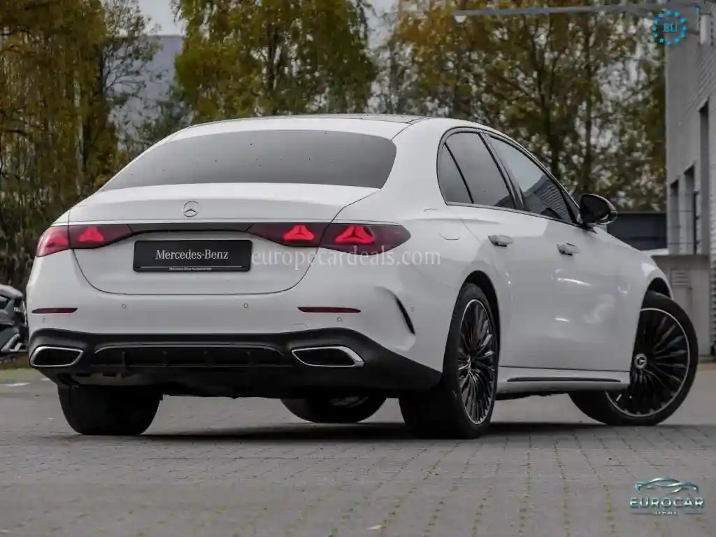 Mercedes-Benz E 220