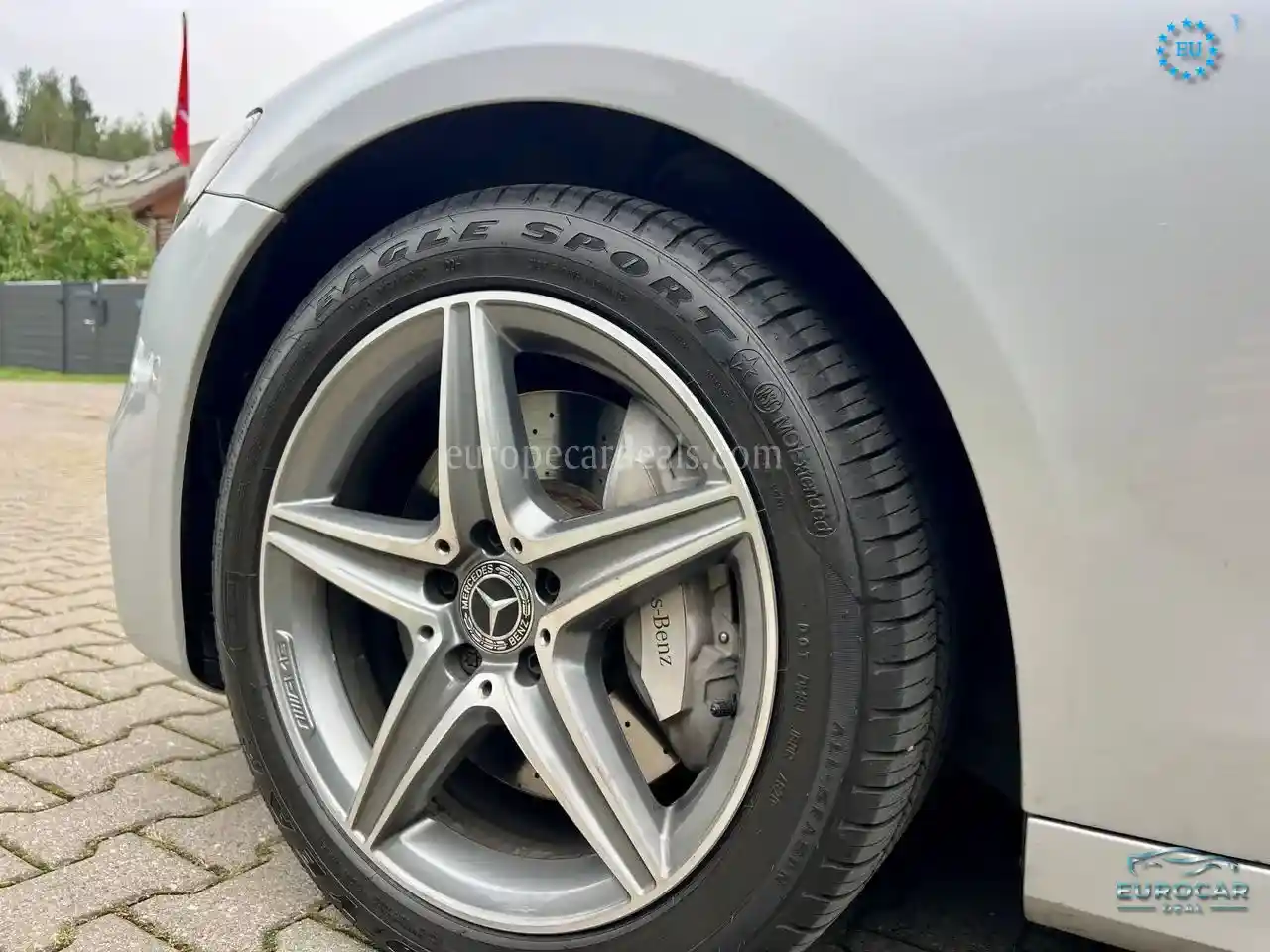 Mercedes-Benz E 400