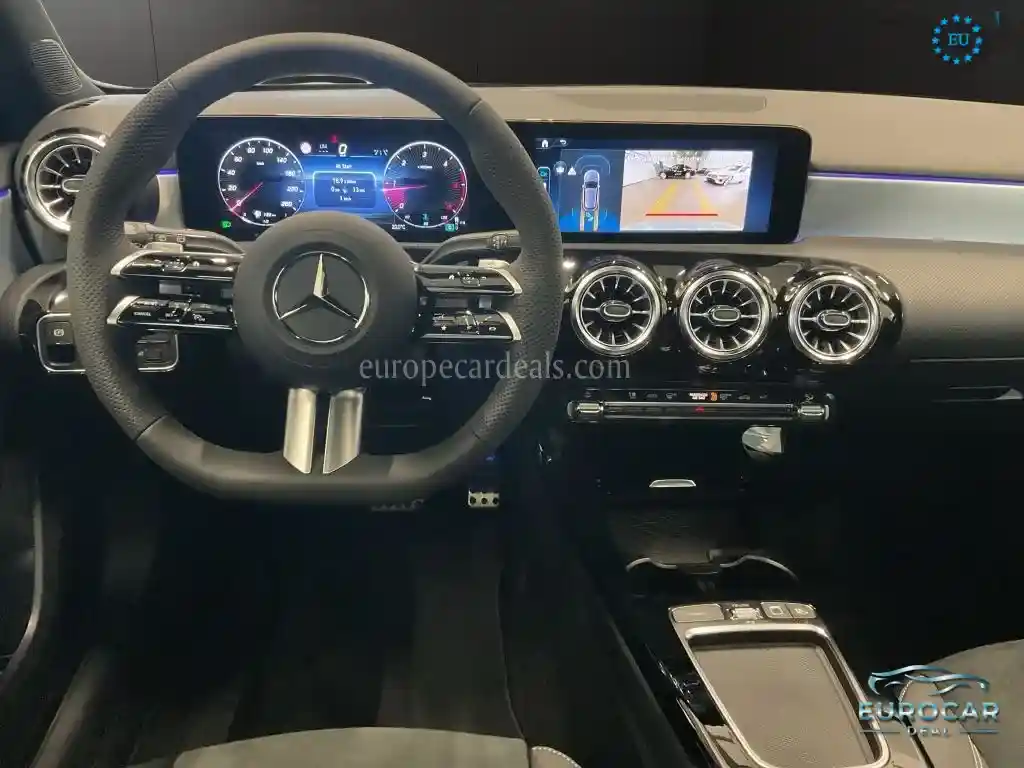 Mercedes-Benz A 220