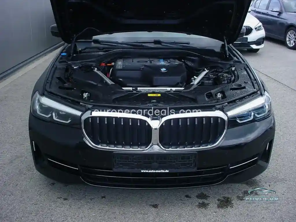 BMW 530