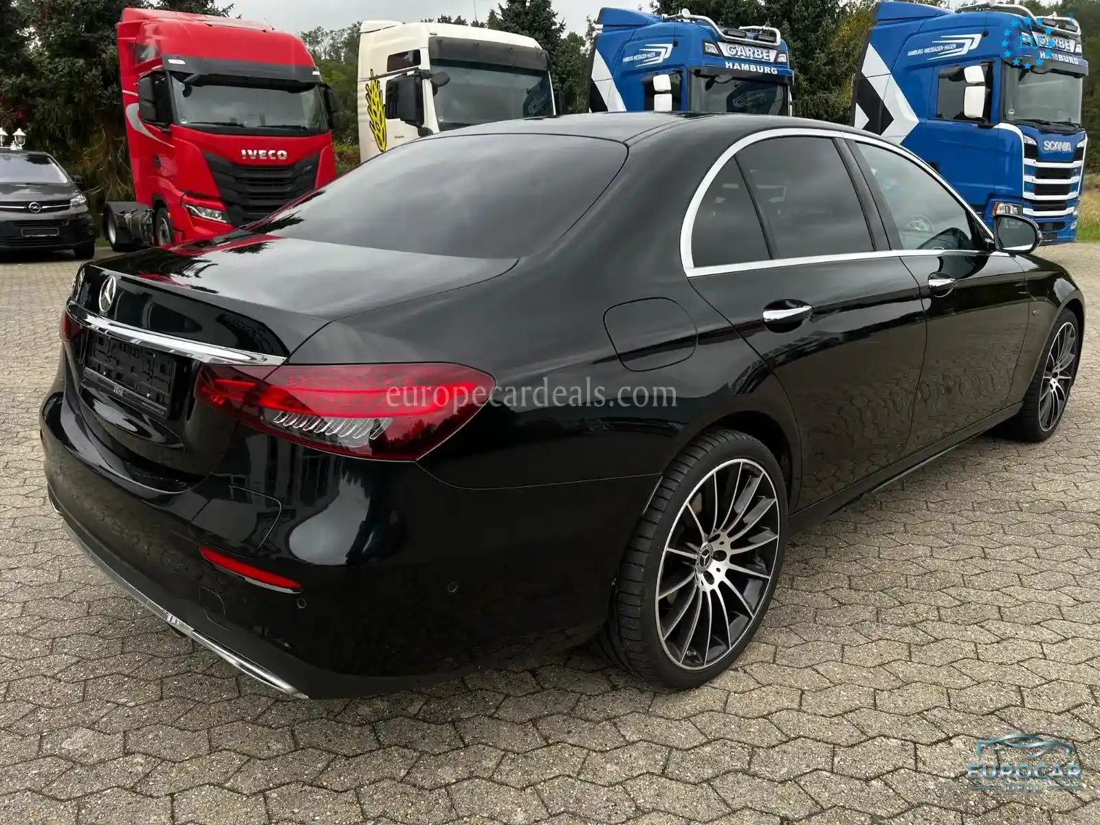 Mercedes-Benz E 300