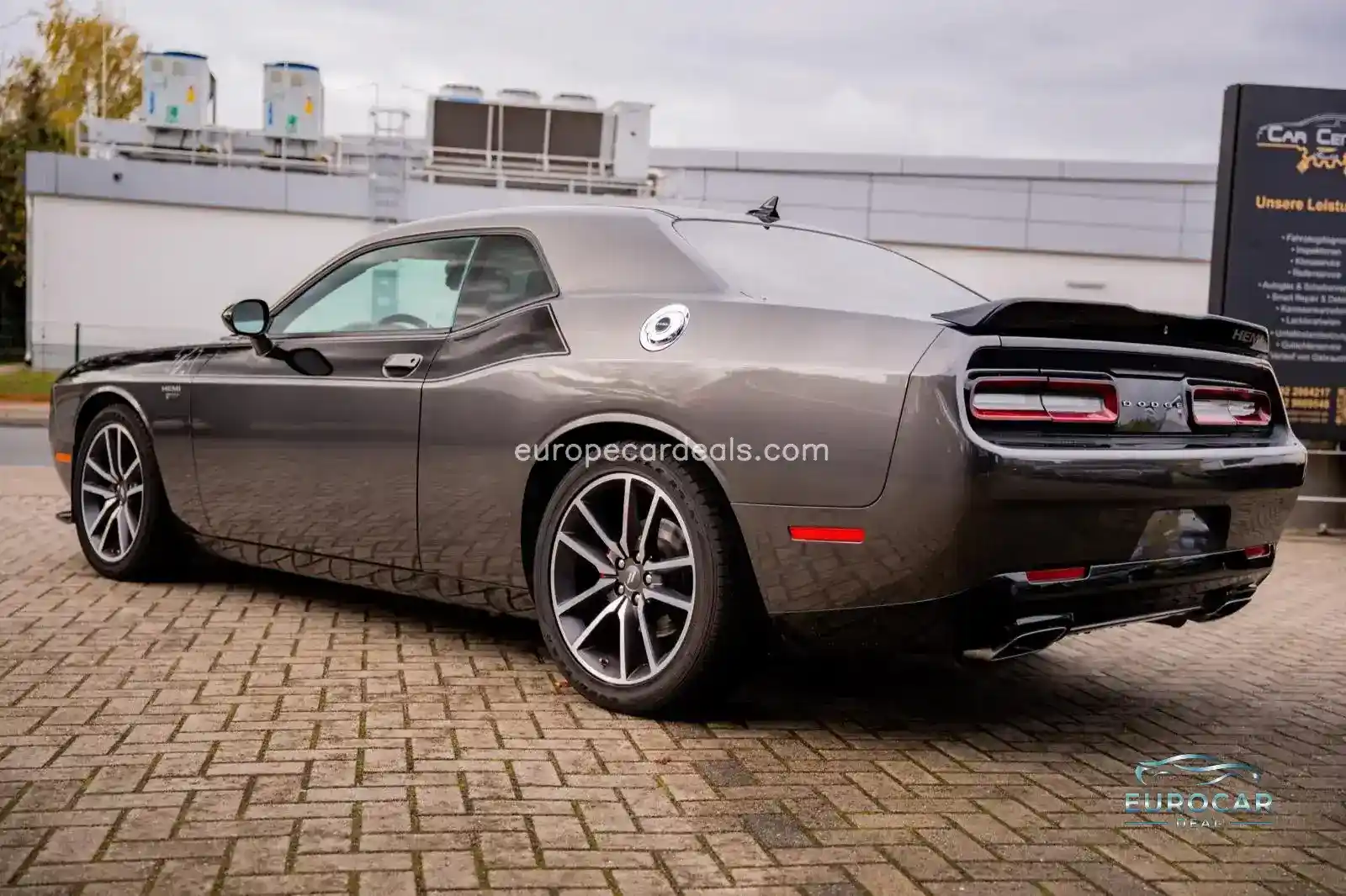 Dodge Challenger