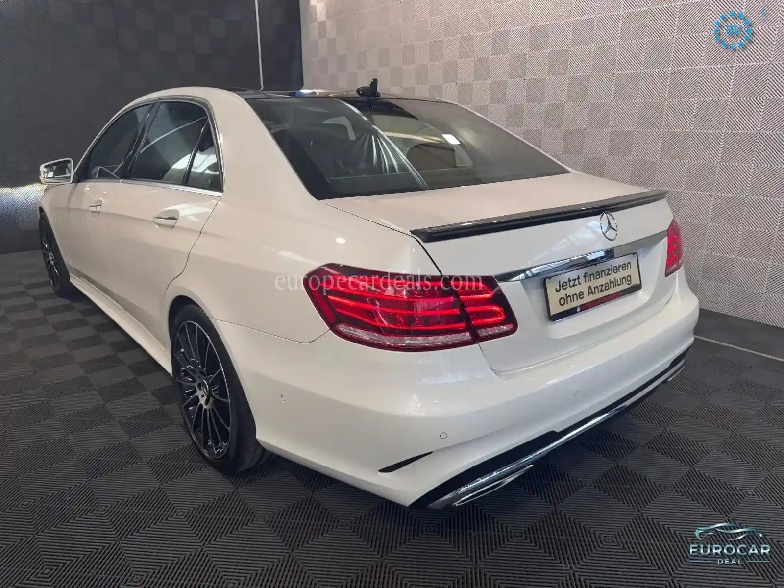 Mercedes-Benz E 500