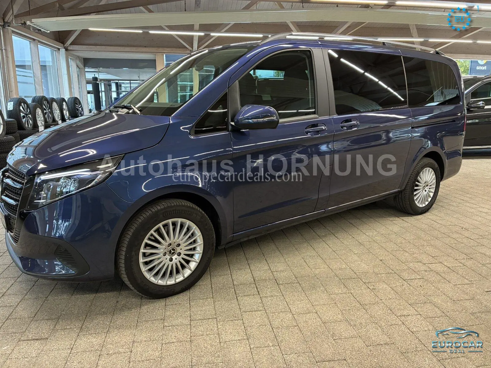 Mercedes-Benz V 220