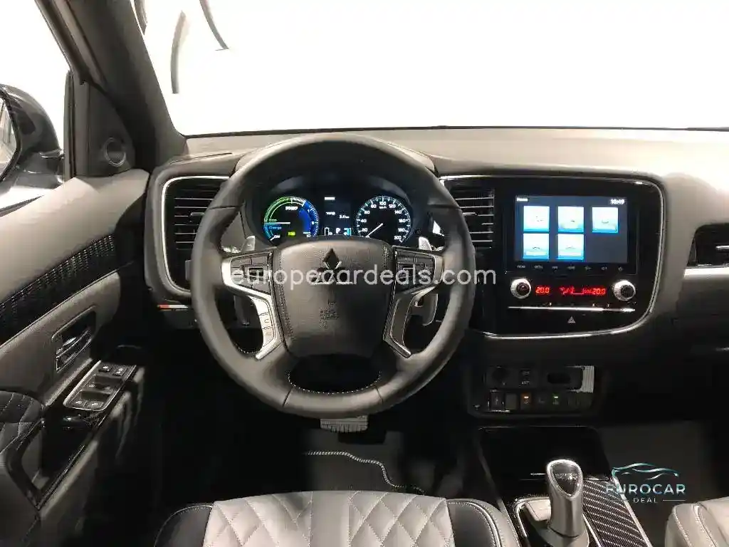 Mitsubishi Plug-in Hybrid Outlander