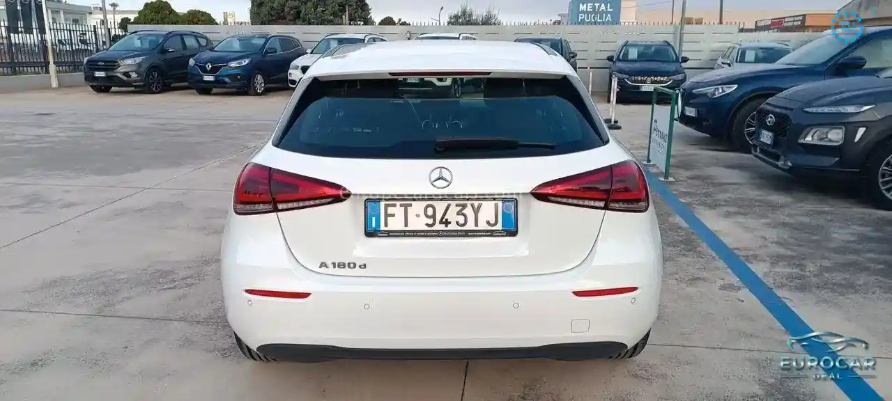 Mercedes-Benz A 180