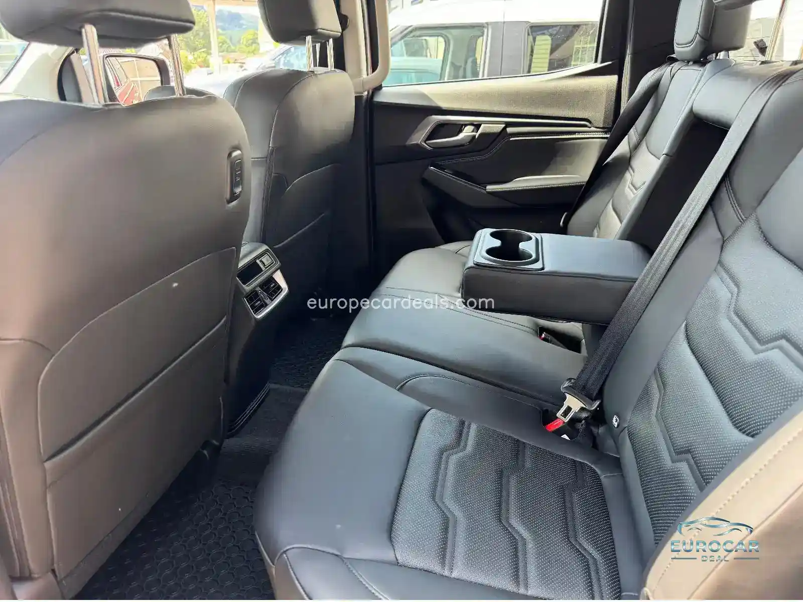Double Cab 4×4 LSE Aut.120kW/163PS