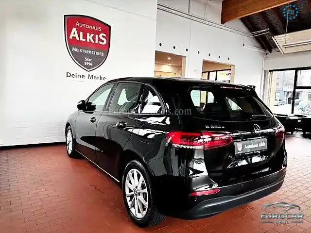 Mercedes-Benz B 250