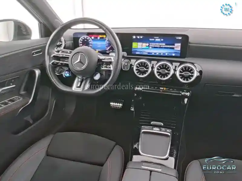 Mercedes-Benz A 35 AMG