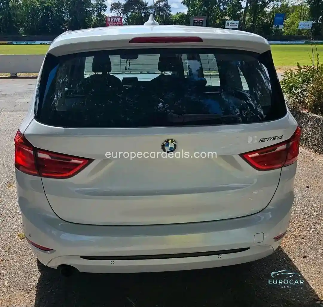 BMW 218
