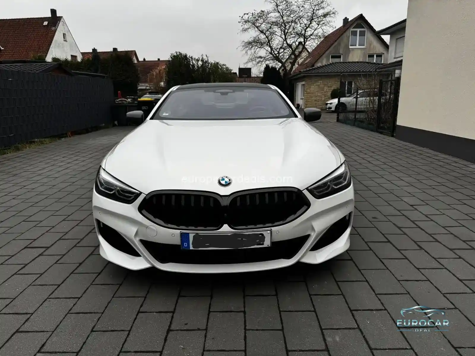 BMW 840