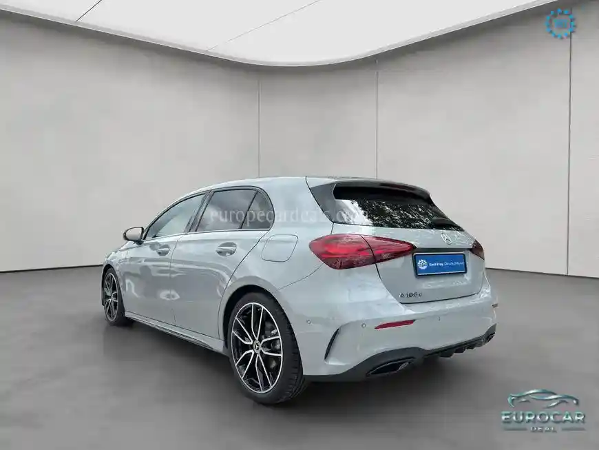 Mercedes-Benz A 180